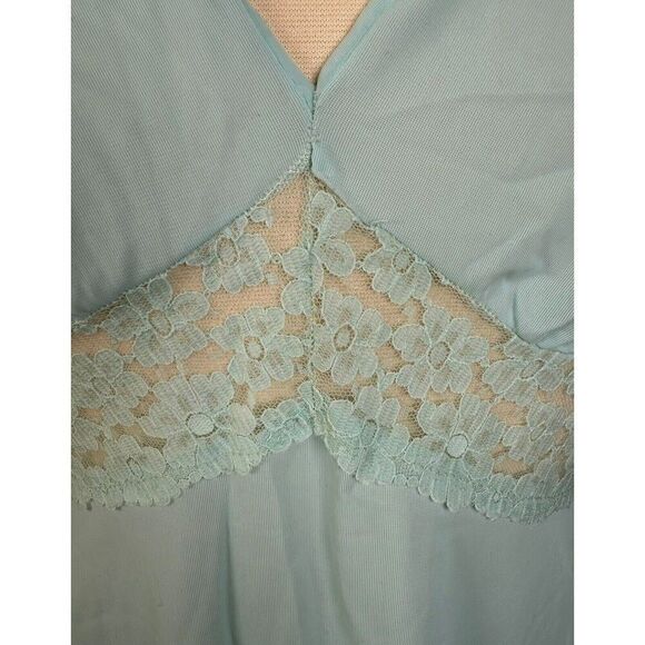 Vtg Blue Nylon JCPenny Nightgown Babydoll VNeck Lace Maxi Slip Coquette Lingerie - Picture 4 of 8